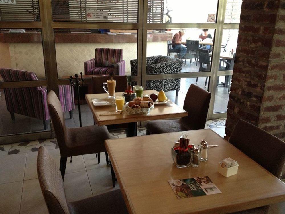 Hotel Y Suites Nader Канкун Екстер'єр фото