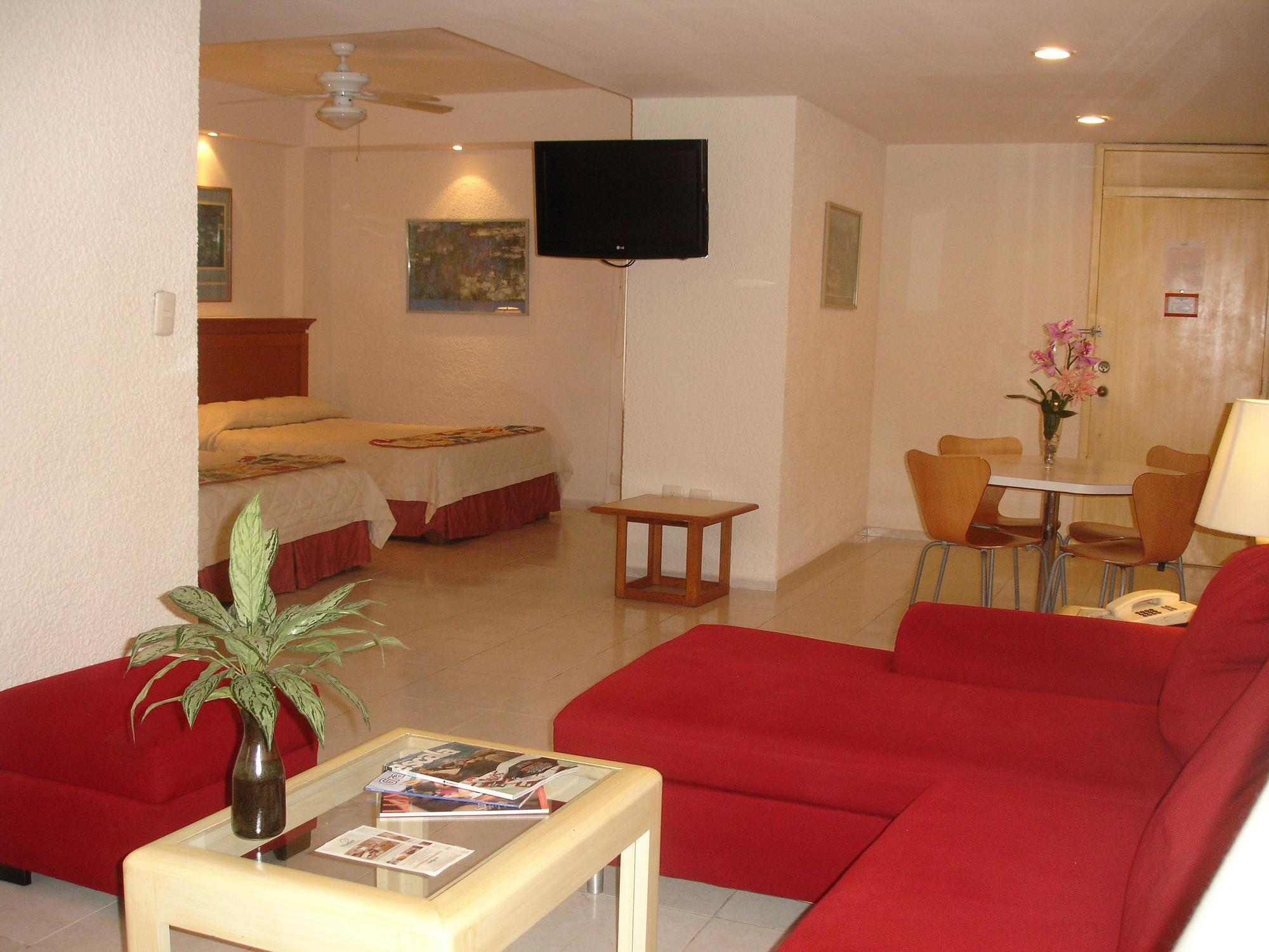 Hotel Y Suites Nader Канкун Екстер'єр фото